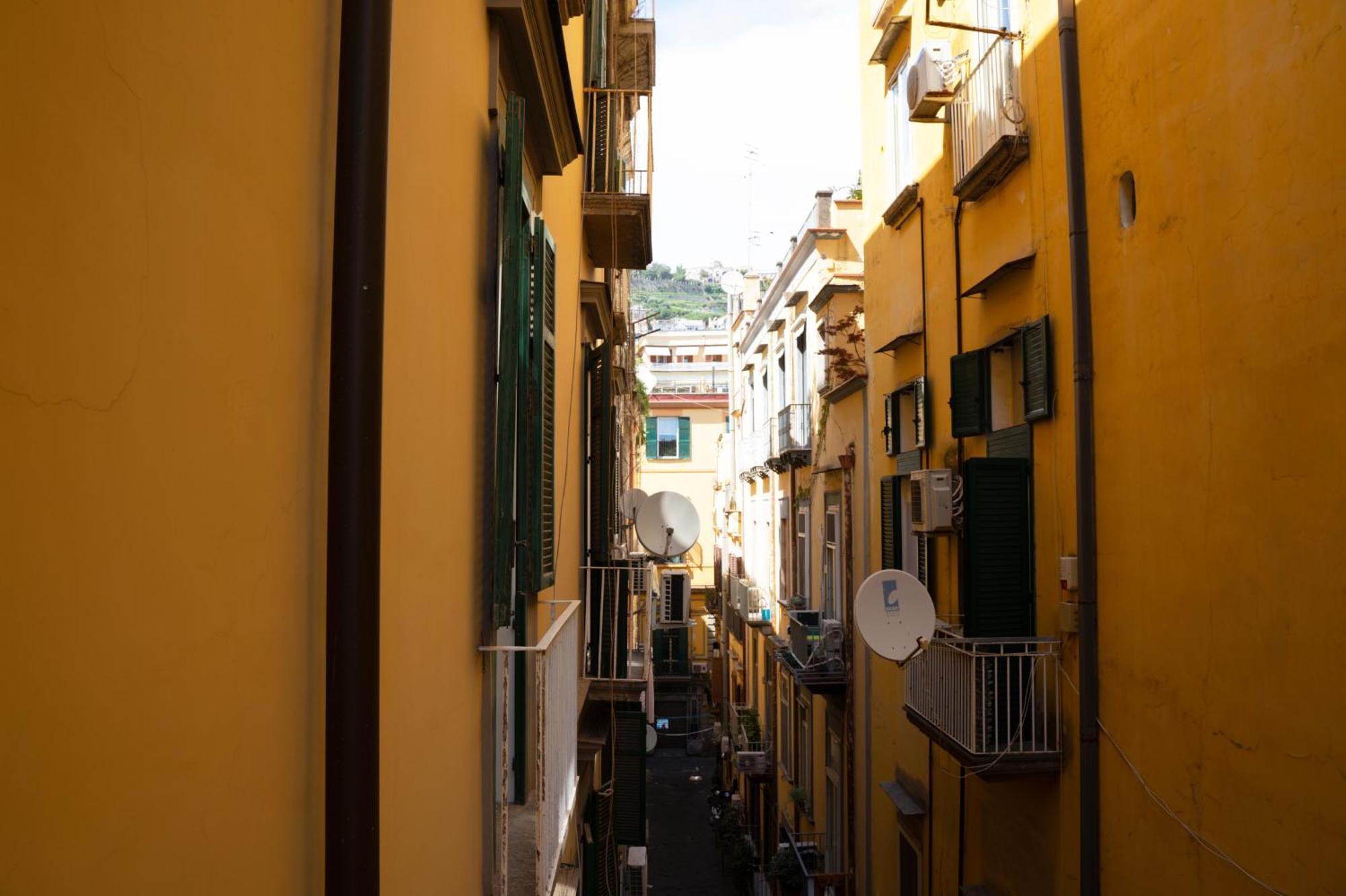 Tom Apartments Napoli Eksteriør bilde
